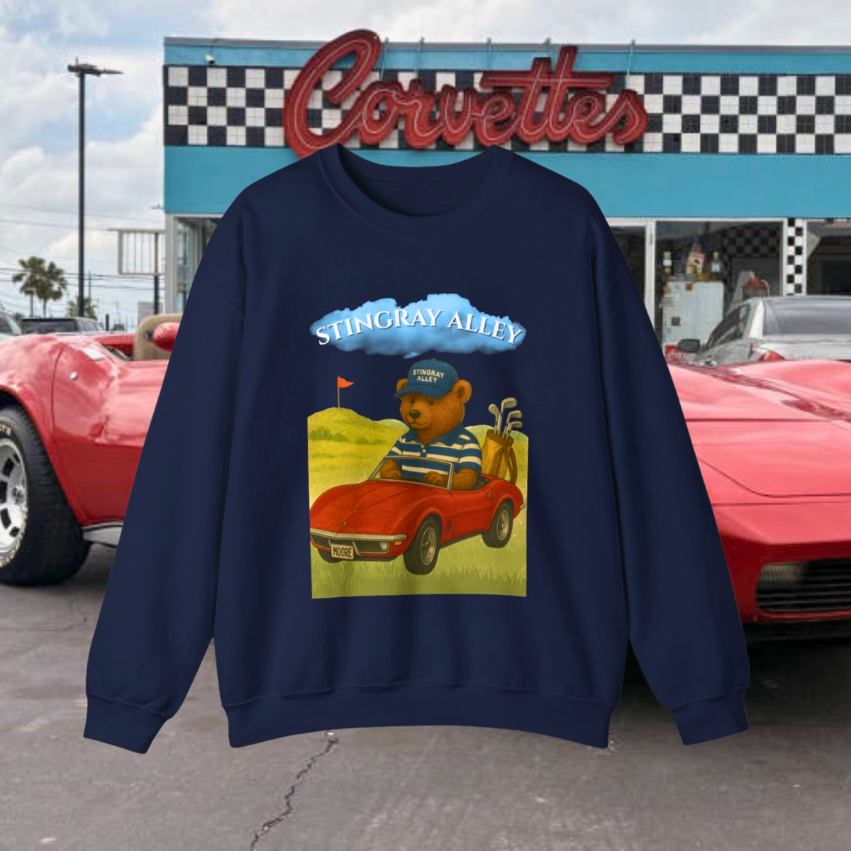 Stingray Alley Vintage Golfing Bear Design
